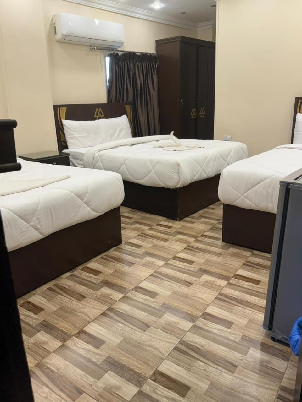 City Pyramids Inn Kafret el-Gabal Екстериор снимка