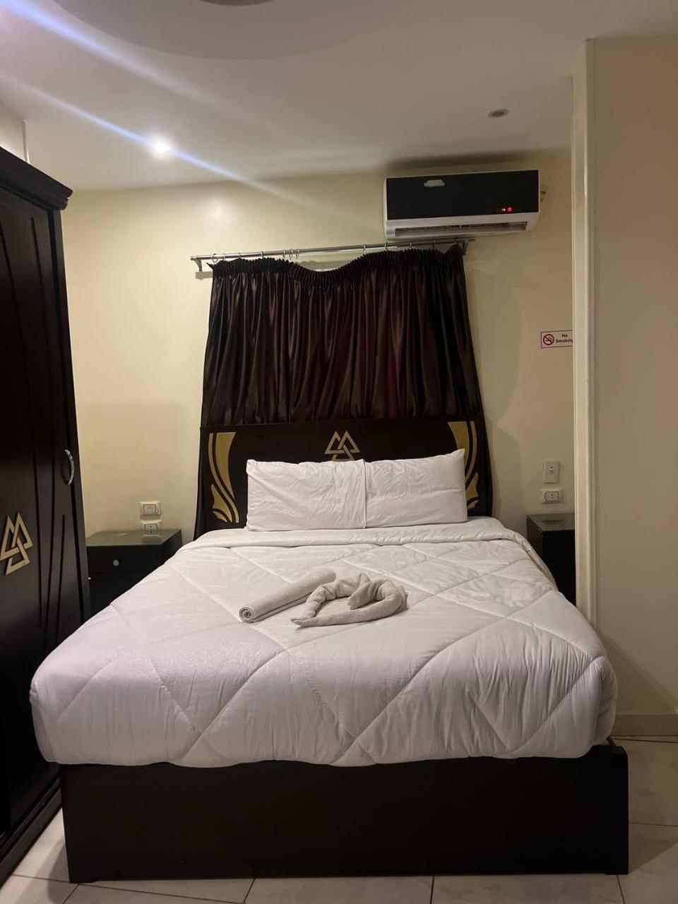City Pyramids Inn Kafret el-Gabal Екстериор снимка
