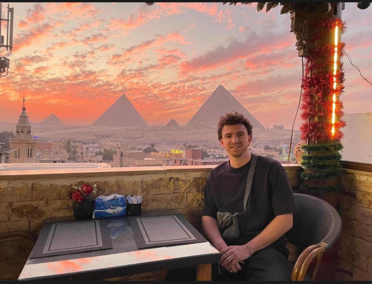 City Pyramids Inn Kafret el-Gabal Екстериор снимка