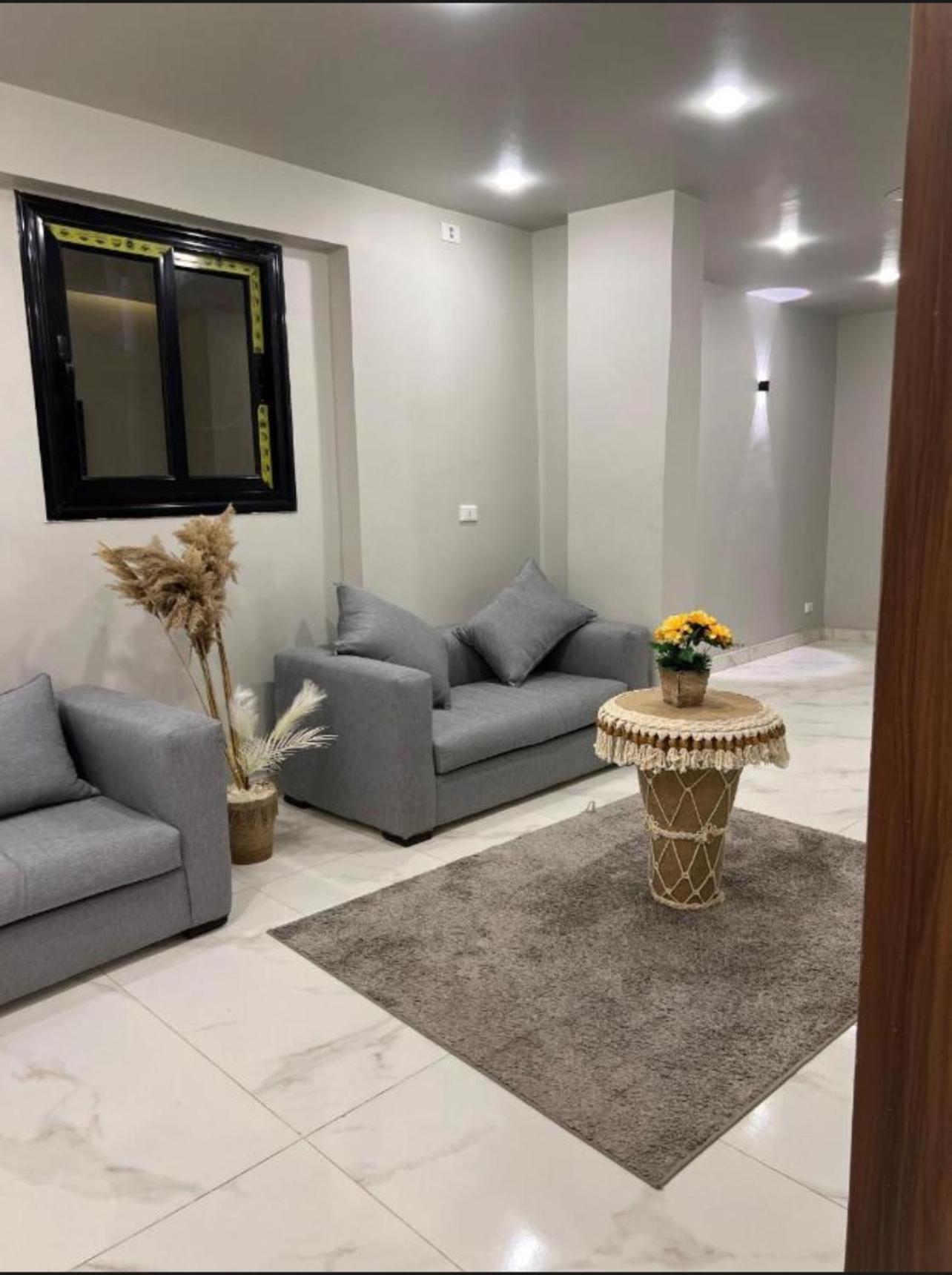 City Pyramids Inn Kafret el-Gabal Екстериор снимка